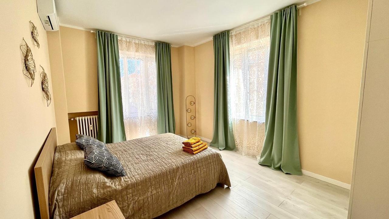New Apartment, Near Metro Monte Grappa Torino Dış mekan fotoğraf