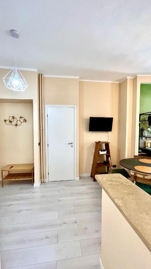 New Apartment, Near Metro Monte Grappa Torino Dış mekan fotoğraf